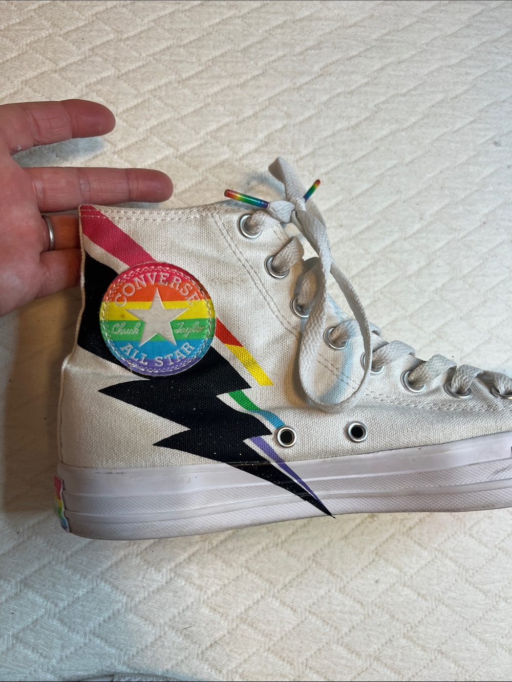 Converse Rainbow Lightning Bolt High-Top Sneakers, women’s 8.5 - Picture 4 of 10